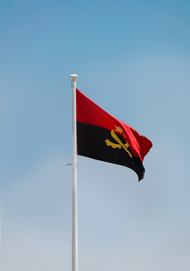 Image of The Angola flag.